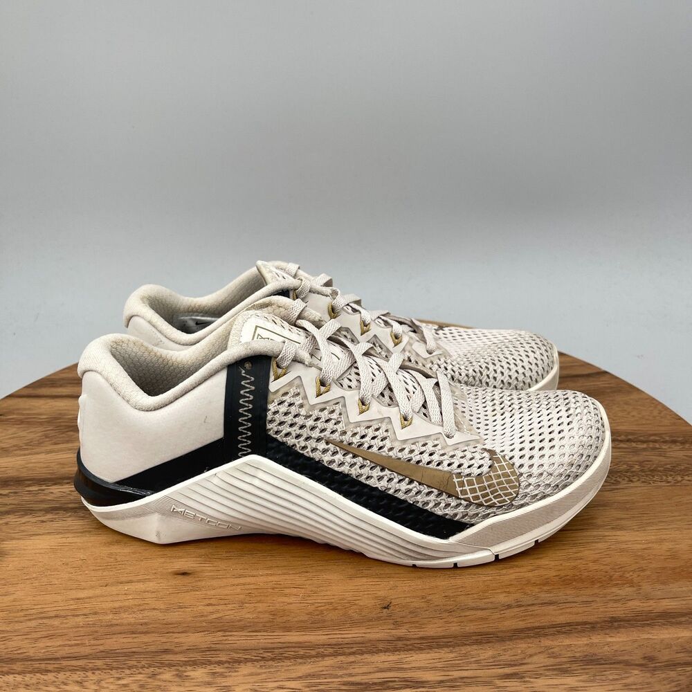 Nike Metcon 6 Shoes Womens Size 8 Light Brown Workout Comfy Lifting Gym Sneakers